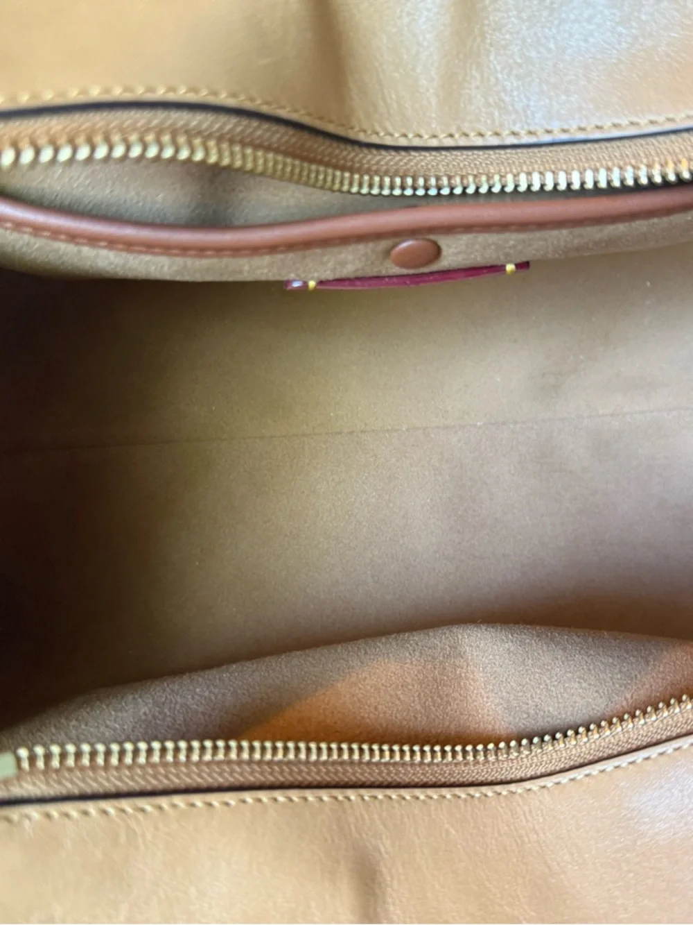 Coach Empire 28 Honey Brown - Picture 13 of 16